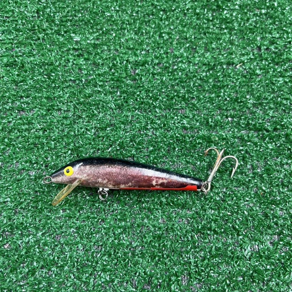 Vintage‎ Lot of 7 Fishing Lures Fred Arbogast Heddon Luxon & More See Pictures